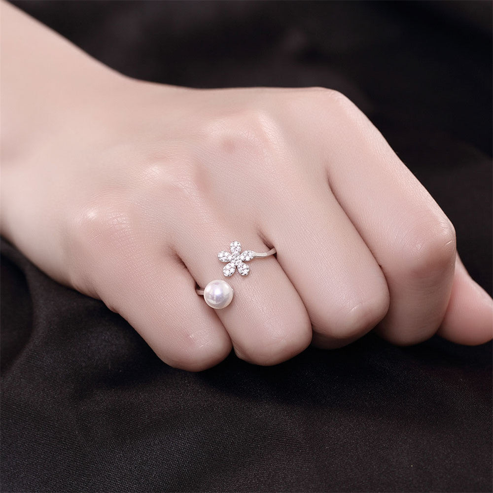 Daisy Pearl Ring - Animal Ringdom